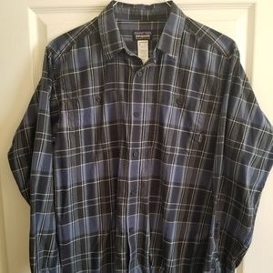 Patagonia Men's Medium Plaid Long Sleeve Shirt